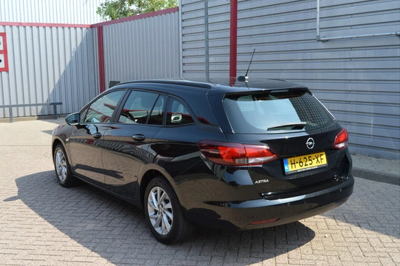 Opel Astra - Afbeelding 10 van 27