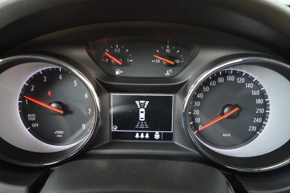 Opel Astra - Afbeelding 13 van 27