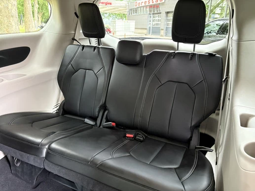 Chrysler Pacifica - Afbeelding 16 van 19