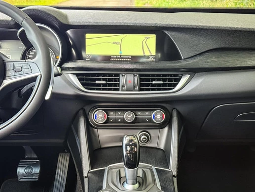 Alfa Romeo Stelvio - Afbeelding 9 van 29