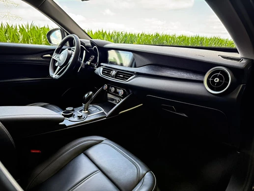 Alfa Romeo Stelvio - Afbeelding 11 van 29