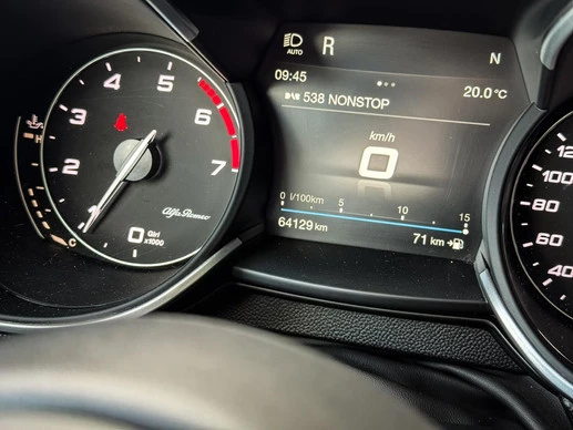 Alfa Romeo Stelvio - Afbeelding 20 van 29