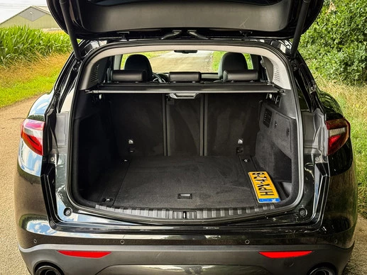 Alfa Romeo Stelvio - Afbeelding 27 van 29