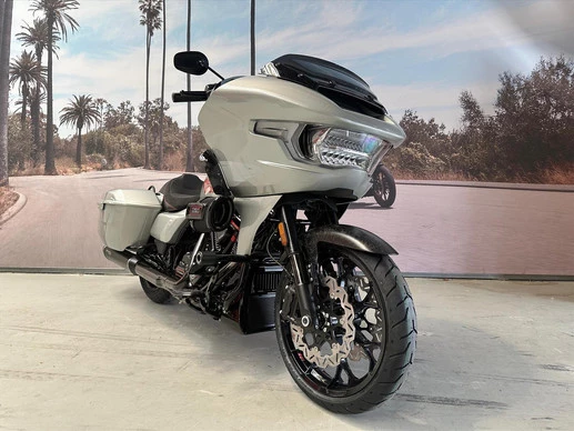 Harley-Davidson Road Glide - Afbeelding 4 van 13