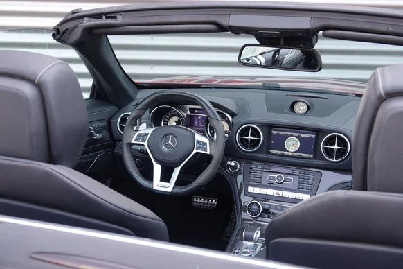 Mercedes-Benz SL - Afbeelding 14 van 30