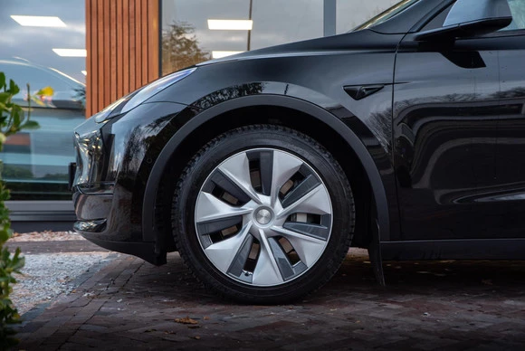 Tesla Model Y - Afbeelding 12 van 30