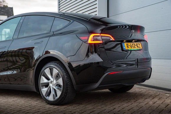 Tesla Model Y - Afbeelding 29 van 30