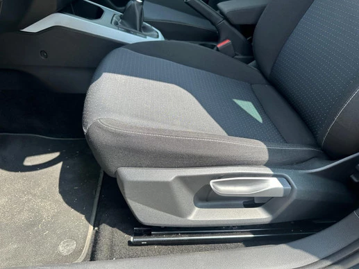 SEAT Arona - Afbeelding 13 van 23