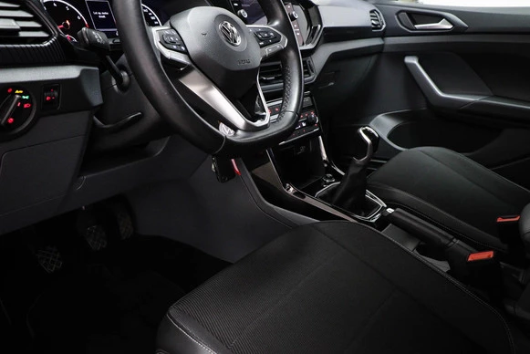 Volkswagen T-Cross - Afbeelding 22 van 30
