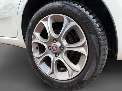 Fiat Punto - Afbeelding 9 van 29
