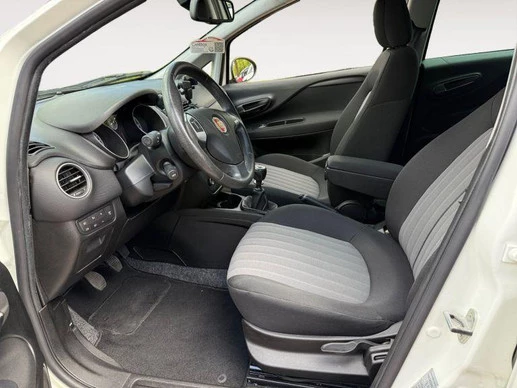 Fiat Punto - Afbeelding 14 van 29