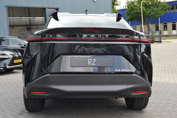 Lexus RZ - Afbeelding 4 van 30