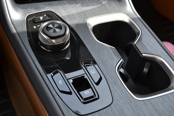 Lexus RZ - Afbeelding 24 van 30