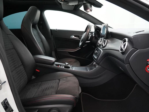Mercedes-Benz CLA - Afbeelding 3 van 30