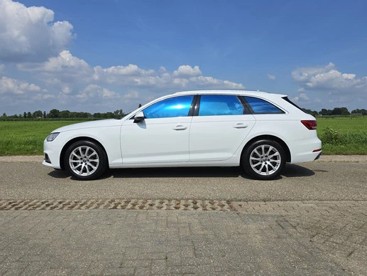 Audi A4 - Afbeelding 2 van 30