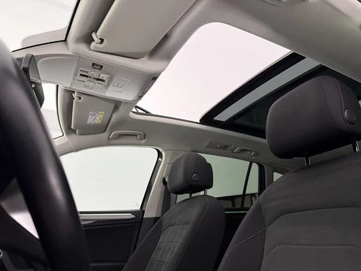 Volkswagen Tiguan - Afbeelding 15 van 30