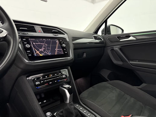 Volkswagen Tiguan - Afbeelding 16 van 30