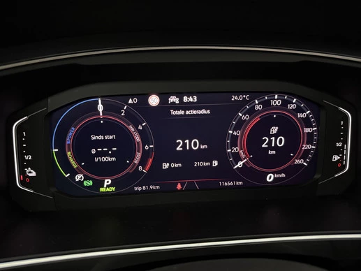 Volkswagen Tiguan - Afbeelding 25 van 30