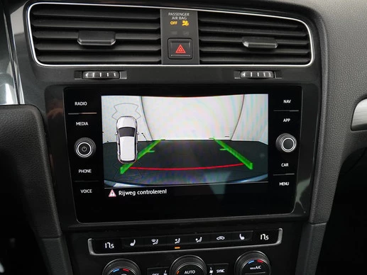 Volkswagen Golf - Afbeelding 18 van 30