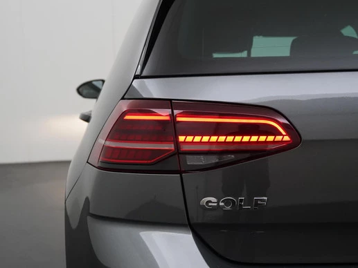 Volkswagen Golf - Afbeelding 24 van 30