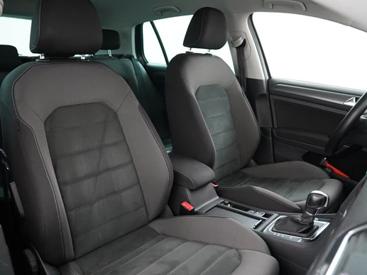 Volkswagen Golf - Afbeelding 29 van 30