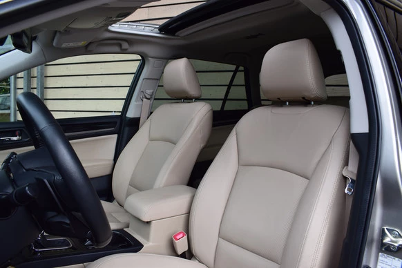 Subaru Outback - Afbeelding 14 van 30