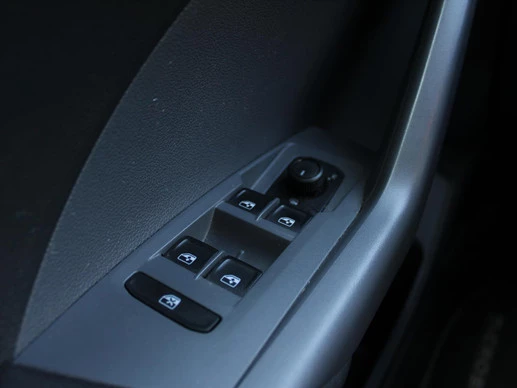 Volkswagen T-Cross - Afbeelding 16 van 30