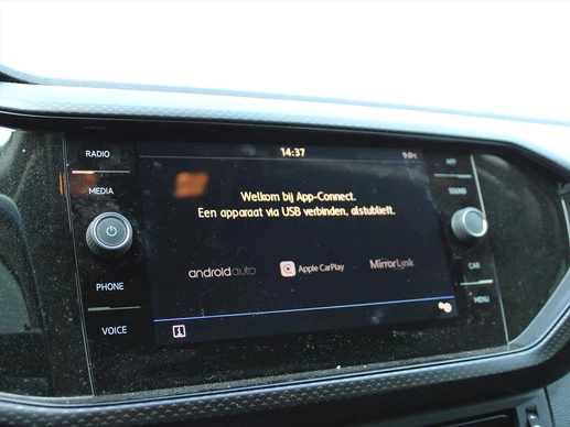 Volkswagen T-Cross - Afbeelding 26 van 30