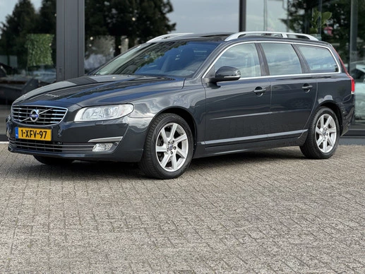 Volvo V70 - Afbeelding 1 van 21