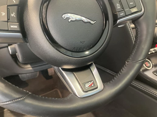 Jaguar F-Type - Afbeelding 21 van 30