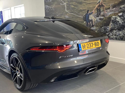 Jaguar F-Type - Afbeelding 29 van 30
