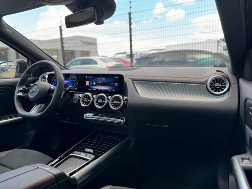 Mercedes-Benz EQA - Afbeelding 20 van 26