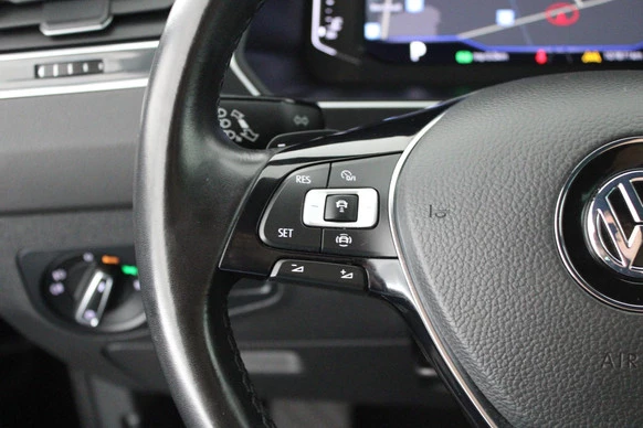 Volkswagen Tiguan - Afbeelding 17 van 30