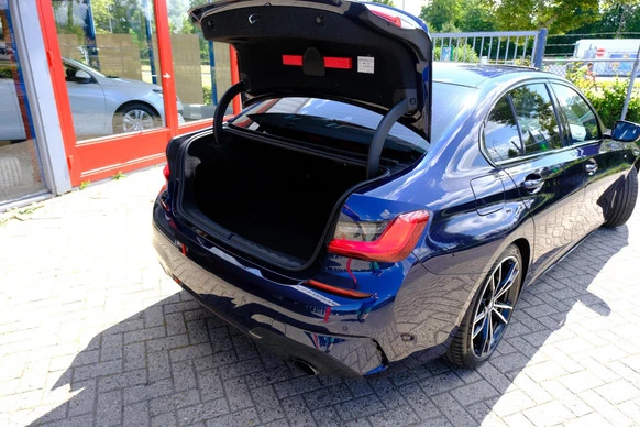 BMW 3 Serie - Afbeelding 9 van 30