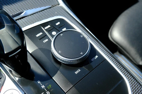 BMW 3 Serie - Afbeelding 22 van 30
