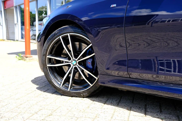 BMW 3 Serie - Afbeelding 27 van 30