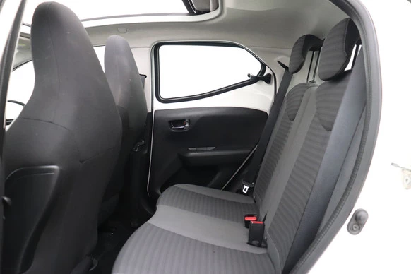 Toyota Aygo - Afbeelding 14 van 30