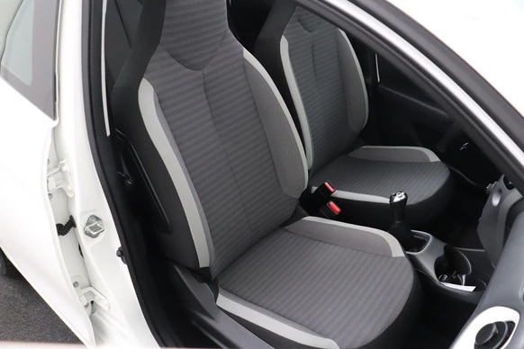Toyota Aygo - Afbeelding 16 van 30