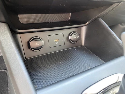 Hyundai Kona - Afbeelding 27 van 30