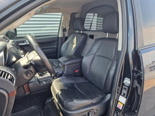 Toyota Land Cruiser - Afbeelding 13 van 30