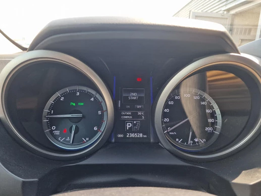 Toyota Land Cruiser - Afbeelding 30 van 30