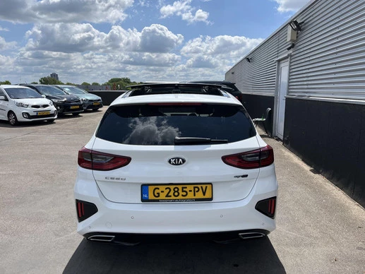 Kia Ceed - Afbeelding 9 van 30