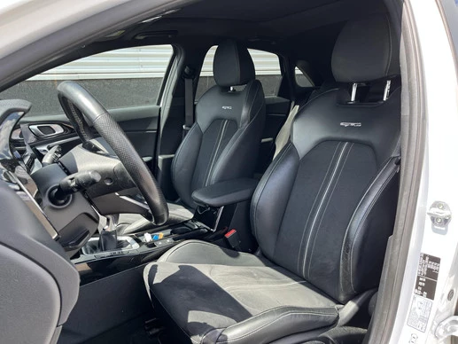 Kia Ceed - Afbeelding 17 van 30