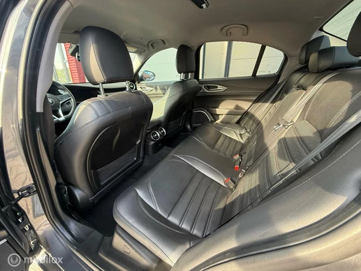 Alfa Romeo Giulia - Afbeelding 9 van 20