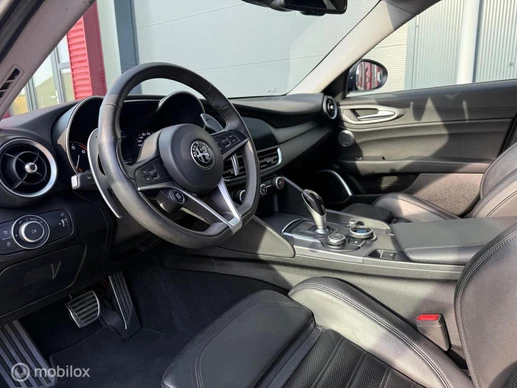 Alfa Romeo Giulia - Afbeelding 10 van 20