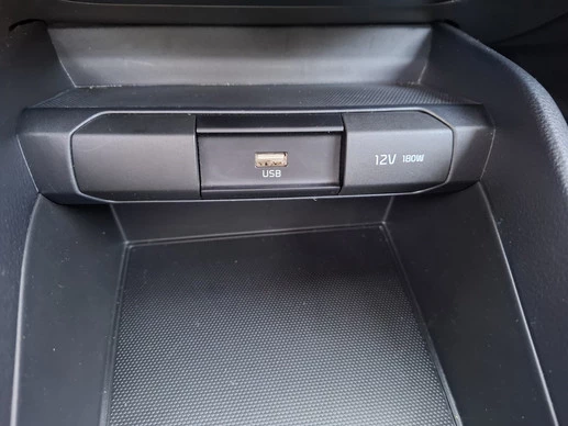Kia Rio - Afbeelding 11 van 12