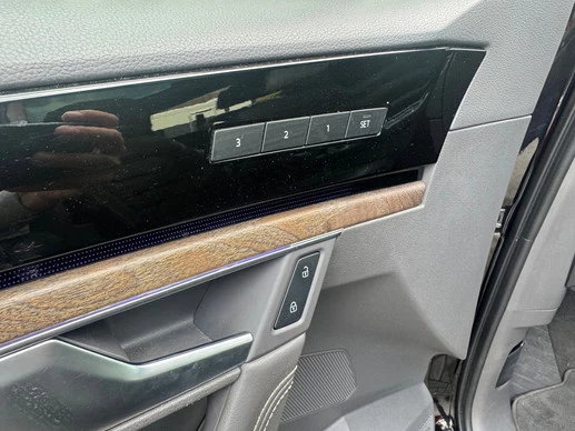 Volkswagen Touareg - Afbeelding 4 van 24