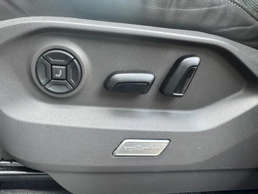 Volkswagen Touareg - Afbeelding 7 van 24