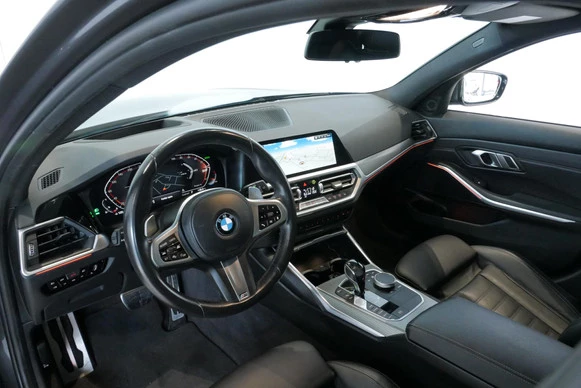 BMW 3 Serie - Afbeelding 12 van 30
