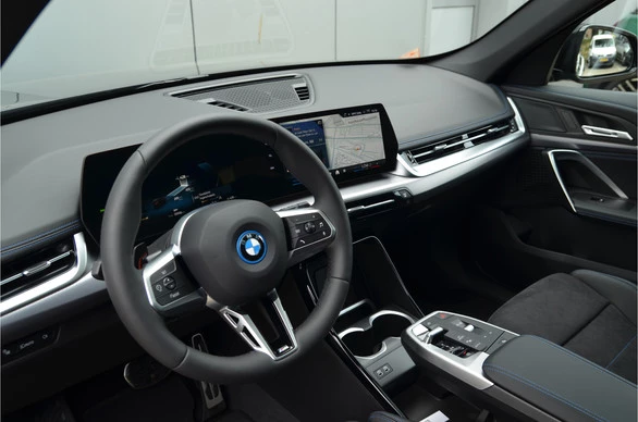 BMW iX1 - Afbeelding 9 van 20